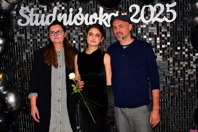 [WIDEO/FOTO] Ten wieczór zapamiętają na zawsze! Studniówka strzegomskiego LO