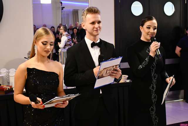 [WIDEO/FOTO] Ten wieczór zapamiętają na zawsze! Studniówka strzegomskiego LO