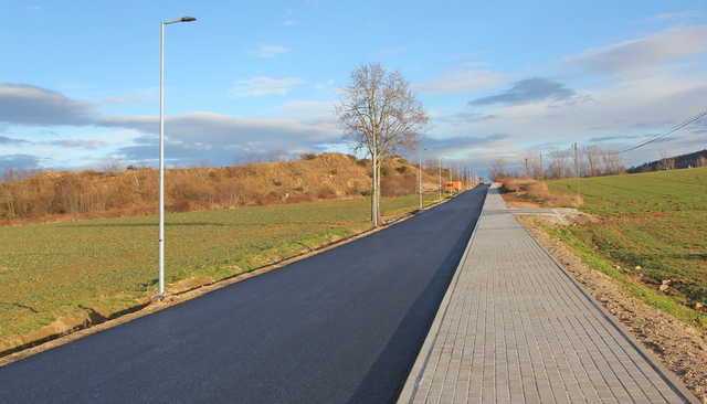 [FOTO] Trwa przebudowa drogi w Czernicy