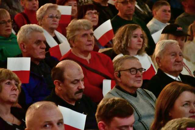 [WIDEO/FOTO] Przemysław Czarnek wizytował w Świdnicy. Wyraził wsparcie dla Karola Nawrockiego