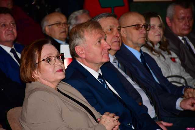 [WIDEO/FOTO] Przemysław Czarnek wizytował w Świdnicy. Wyraził wsparcie dla Karola Nawrockiego