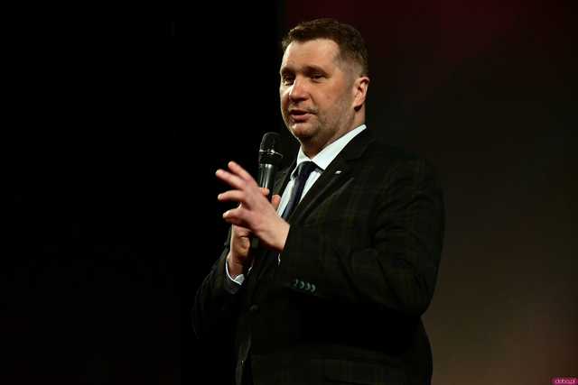 [WIDEO/FOTO] Przemysław Czarnek wizytował w Świdnicy. Wyraził wsparcie dla Karola Nawrockiego