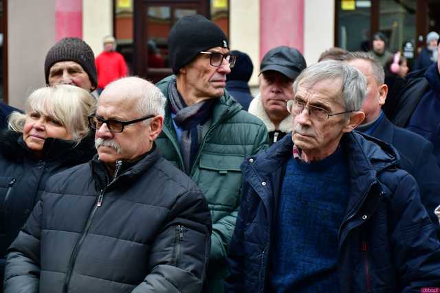 [WIDEO/FOTO] Przemysław Czarnek wizytował w Świdnicy. Wyraził wsparcie dla Karola Nawrockiego
