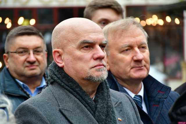 [WIDEO/FOTO] Przemysław Czarnek wizytował w Świdnicy. Wyraził wsparcie dla Karola Nawrockiego