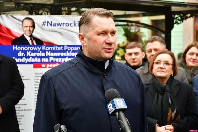[WIDEO/FOTO] Przemysław Czarnek wizytował w Świdnicy. Wyraził wsparcie dla Karola Nawrockiego