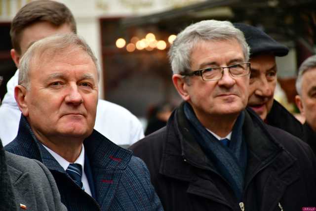 [WIDEO/FOTO] Przemysław Czarnek wizytował w Świdnicy. Wyraził wsparcie dla Karola Nawrockiego