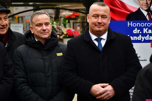 [WIDEO/FOTO] Przemysław Czarnek wizytował w Świdnicy. Wyraził wsparcie dla Karola Nawrockiego