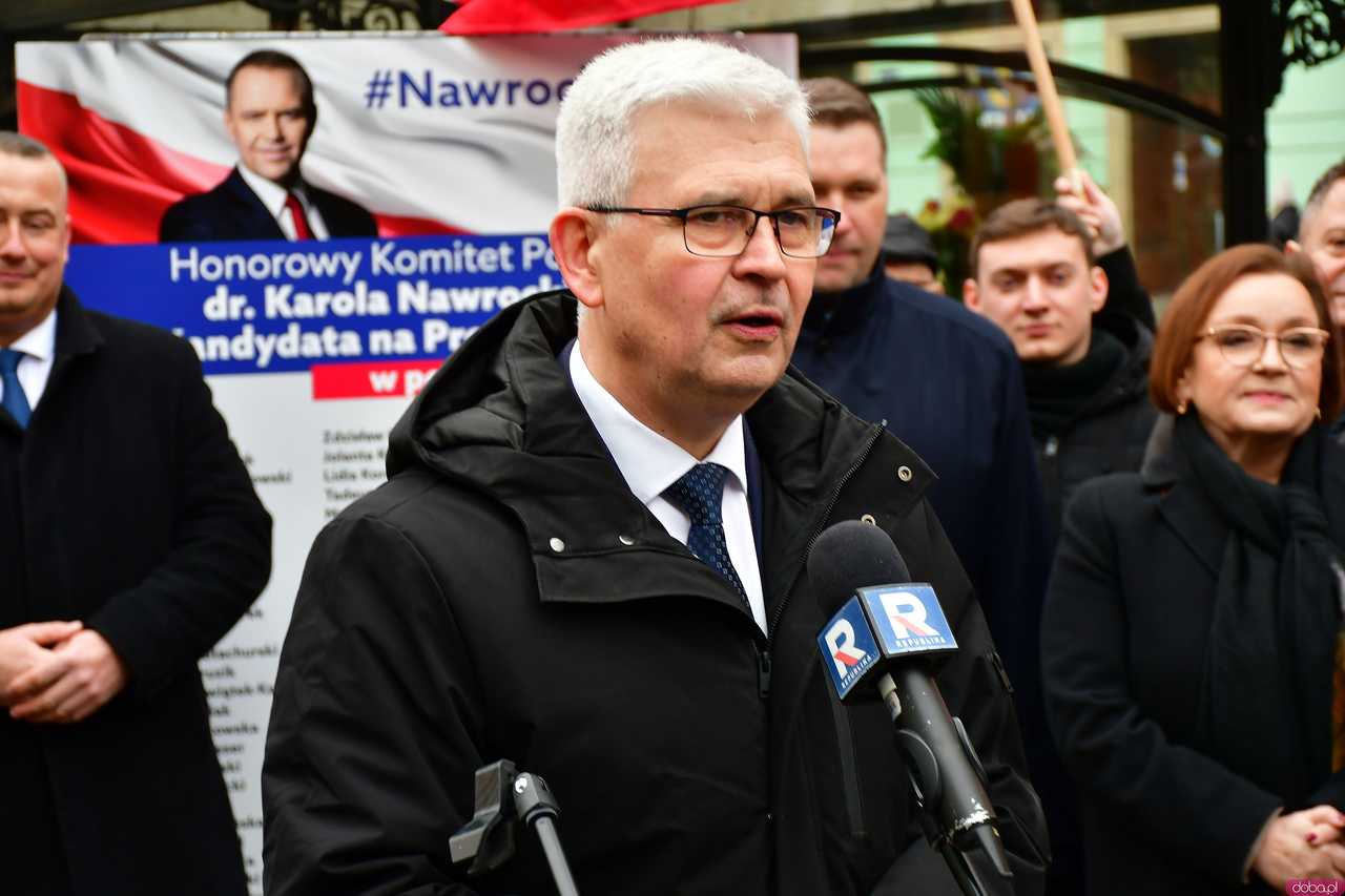 [WIDEO/FOTO] Przemysław Czarnek wizytował w Świdnicy. Wyraził wsparcie dla Karola Nawrockiego