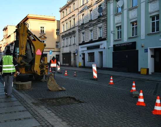 Prace ziemne w ulicy Stefana Żeromskiego 