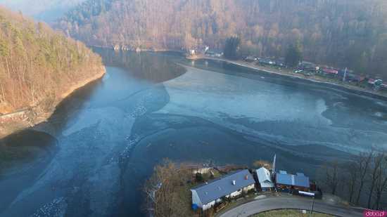 [WIDEO/FOTO z POWIETRZA] Czy sytuacja nad Jeziorem Bystrzyckim się ustabilizowała?