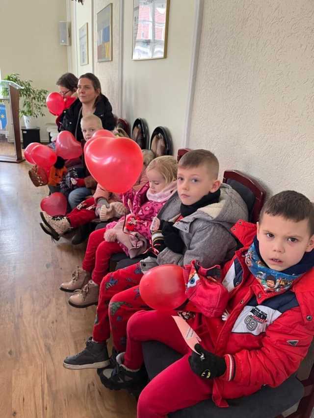 [FOTO] Mali Odkrywcy z wizytą u burmistrza Świebodzic