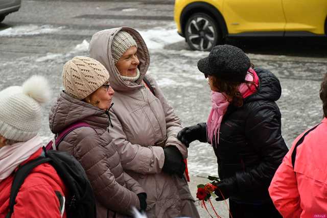 [WIDEO/FOTO] Wspólnie wystąpiły przeciwko przemocy. Akcja One Billion Rising w Świebodzicach