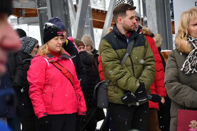[WIDEO/FOTO] Nowa wieża widokowa oficjalnie otwarta! Rozpościera się z niej okazały widok na okolicę