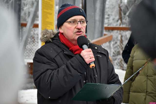[WIDEO/FOTO] Nowa wieża widokowa oficjalnie otwarta! Rozpościera się z niej okazały widok na okolicę