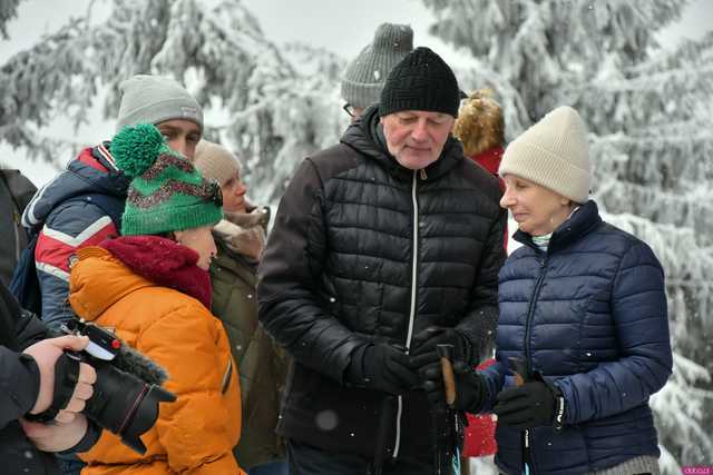 [WIDEO/FOTO] Nowa wieża widokowa oficjalnie otwarta! Rozpościera się z niej okazały widok na okolicę