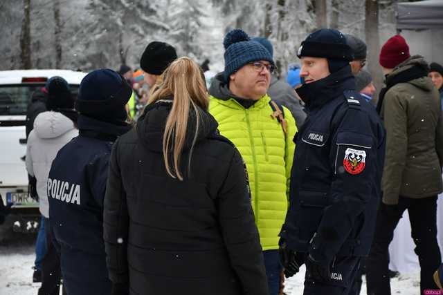 [WIDEO/FOTO] Nowa wieża widokowa oficjalnie otwarta! Rozpościera się z niej okazały widok na okolicę