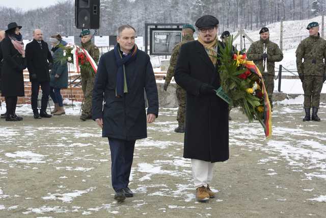 [FOTO] Minęło 80 lat od likwidacji obozu koncentracyjnego Gross-Rosen. Na terenie muzeum upamiętniono jubileusz