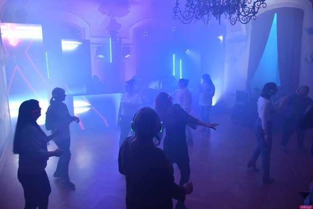 [WIDEO/FOTO] Silent Disco w Muzeum Dawnego Kupiectwa po raz drugi. Główną ideą zwiększanie świadomości na temat depresji