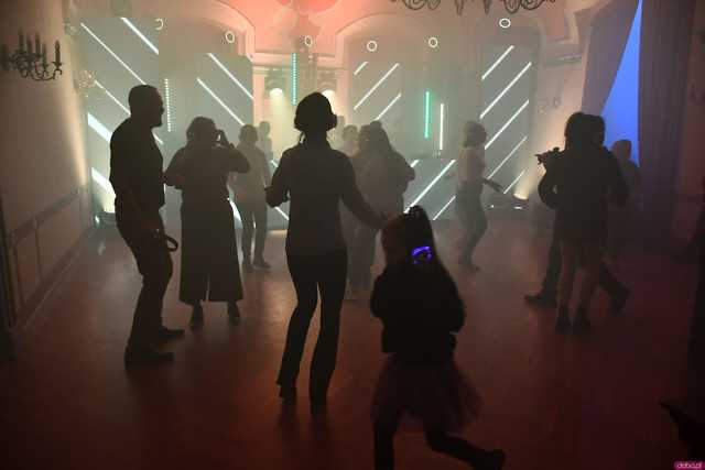 [WIDEO/FOTO] Silent Disco w Muzeum Dawnego Kupiectwa po raz drugi. Główną ideą zwiększanie świadomości na temat depresji