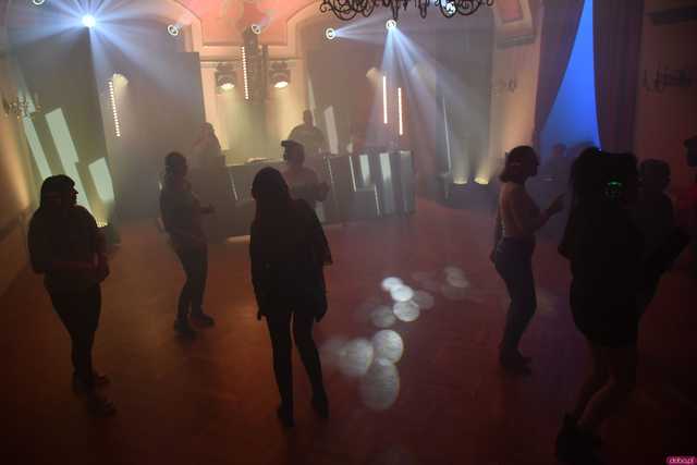 [WIDEO/FOTO] Silent Disco w Muzeum Dawnego Kupiectwa po raz drugi. Główną ideą zwiększanie świadomości na temat depresji