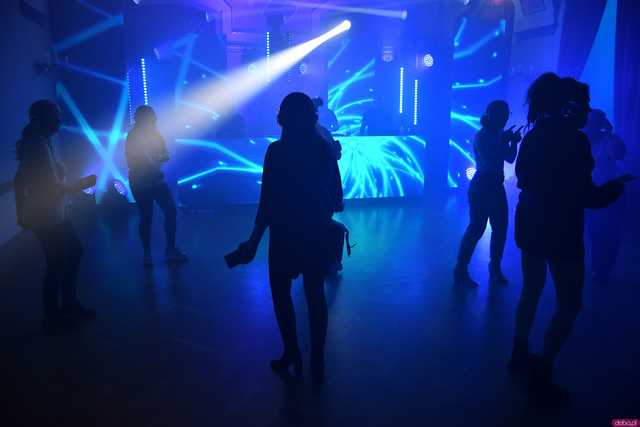 [WIDEO/FOTO] Silent Disco w Muzeum Dawnego Kupiectwa po raz drugi. Główną ideą zwiększanie świadomości na temat depresji