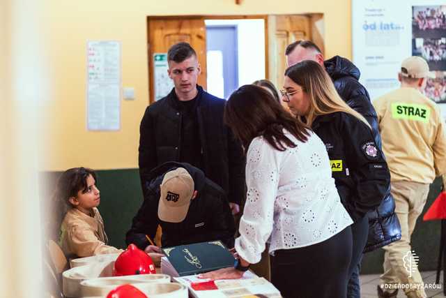 [FOTO] Strażacy z Kalna podsumowali miniony rok