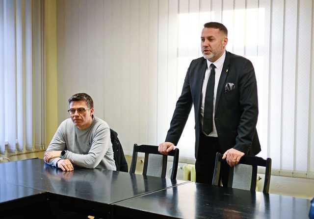 [FOTO] Kluby sportowe z gminy Żarów otrzymały dofinansowania