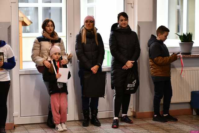 [FOTO] W Roztoce upamiętnili Żołnierzy Wyklętych i pobiegli Tropem Wilczym