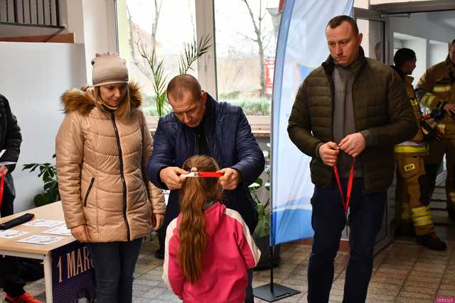 [FOTO] W Roztoce upamiętnili Żołnierzy Wyklętych i pobiegli Tropem Wilczym