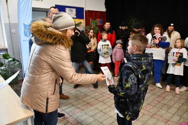 [FOTO] W Roztoce upamiętnili Żołnierzy Wyklętych i pobiegli Tropem Wilczym