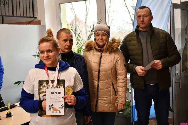 [FOTO] W Roztoce upamiętnili Żołnierzy Wyklętych i pobiegli Tropem Wilczym