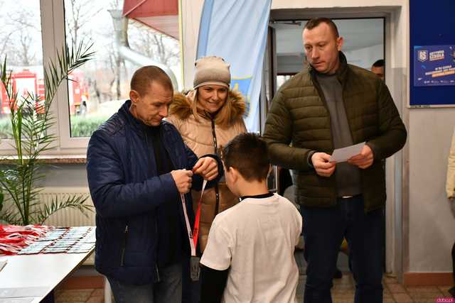 [FOTO] W Roztoce upamiętnili Żołnierzy Wyklętych i pobiegli Tropem Wilczym