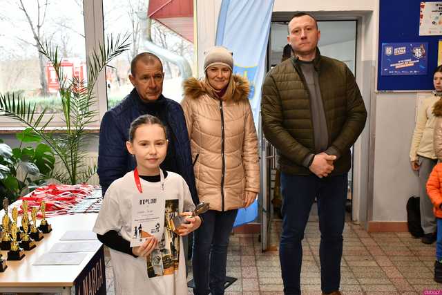 [FOTO] W Roztoce upamiętnili Żołnierzy Wyklętych i pobiegli Tropem Wilczym