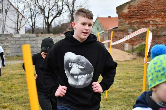 [FOTO] W Roztoce upamiętnili Żołnierzy Wyklętych i pobiegli Tropem Wilczym