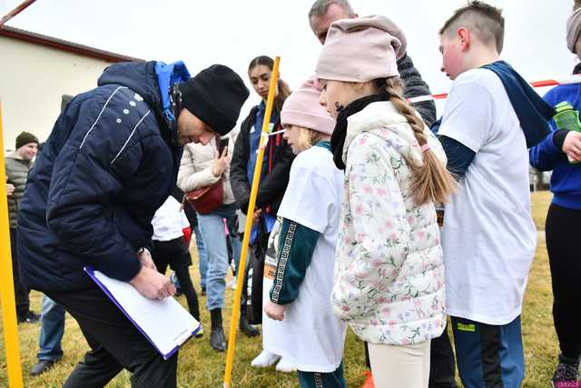 [FOTO] W Roztoce upamiętnili Żołnierzy Wyklętych i pobiegli Tropem Wilczym