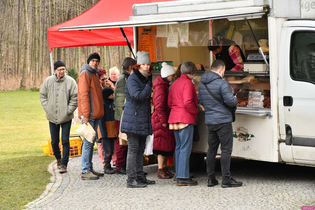 [WIDEO/FOTO] Marcowy Targ Ziemi przyciągnął entuzjastów zdrowej, ekologicznej żywności