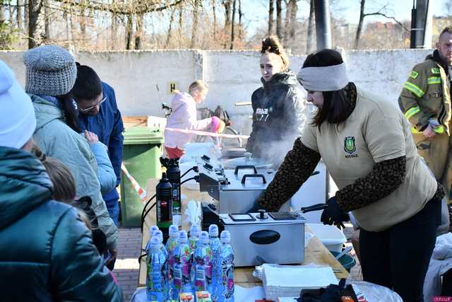[FOTO] Utrwalili pamięć o bohaterach podczas Biegu Tropem Wilczym i Pikniku Pamięci w Jaworzynie Śląskiej