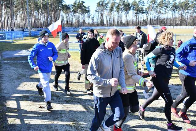 [FOTO] Utrwalili pamięć o bohaterach podczas Biegu Tropem Wilczym i Pikniku Pamięci w Jaworzynie Śląskiej