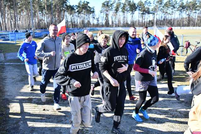 [FOTO] Utrwalili pamięć o bohaterach podczas Biegu Tropem Wilczym i Pikniku Pamięci w Jaworzynie Śląskiej