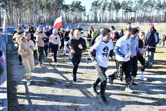 [FOTO] Utrwalili pamięć o bohaterach podczas Biegu Tropem Wilczym i Pikniku Pamięci w Jaworzynie Śląskiej