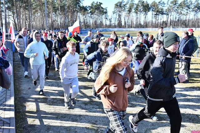 [FOTO] Utrwalili pamięć o bohaterach podczas Biegu Tropem Wilczym i Pikniku Pamięci w Jaworzynie Śląskiej