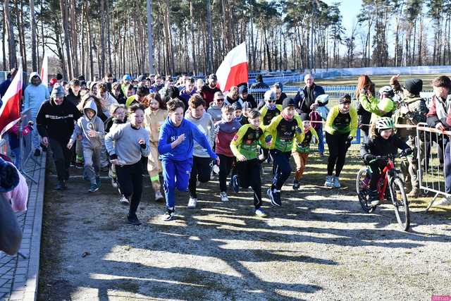 [FOTO] Utrwalili pamięć o bohaterach podczas Biegu Tropem Wilczym i Pikniku Pamięci w Jaworzynie Śląskiej