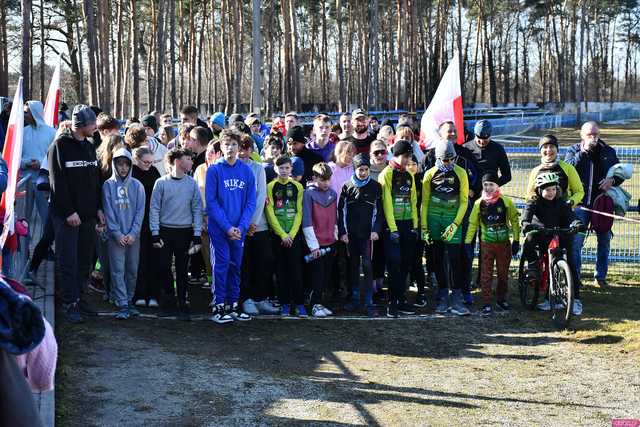 [FOTO] Utrwalili pamięć o bohaterach podczas Biegu Tropem Wilczym i Pikniku Pamięci w Jaworzynie Śląskiej