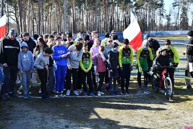 [FOTO] Utrwalili pamięć o bohaterach podczas Biegu Tropem Wilczym i Pikniku Pamięci w Jaworzynie Śląskiej
