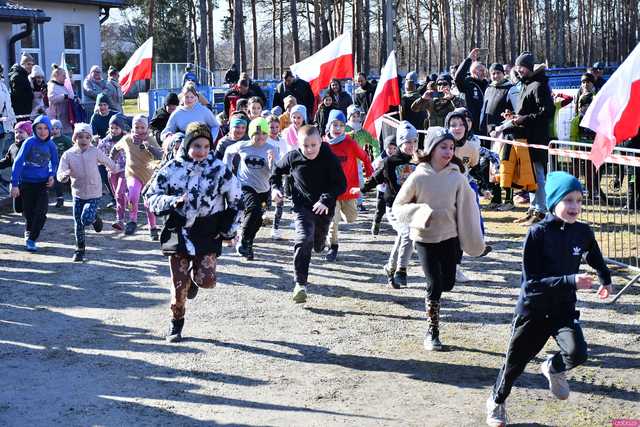 [FOTO] Utrwalili pamięć o bohaterach podczas Biegu Tropem Wilczym i Pikniku Pamięci w Jaworzynie Śląskiej