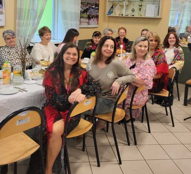 [FOTO] Mieszkanki Kalna świętowały Dzień Kobiet