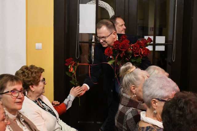 [FOTO] Kobiety w samorządzie. Spotkanie z okazji Dnia Kobiet w Świebodzicach