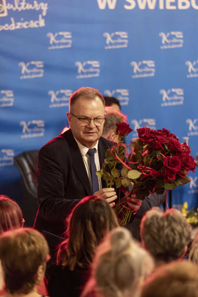 [FOTO] Kobiety w samorządzie. Spotkanie z okazji Dnia Kobiet w Świebodzicach