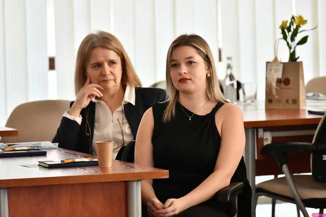 [FOTO] Jaki jest wizerunek kobiet w biznesie? Świdniczanki uczestniczyły w spotkaniu z cyklu Świdnica Przedsiębiorcom