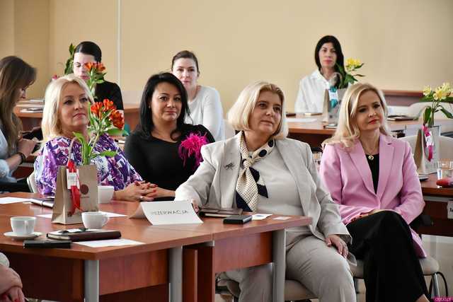 [FOTO] Jaki jest wizerunek kobiet w biznesie? Świdniczanki uczestniczyły w spotkaniu z cyklu Świdnica Przedsiębiorcom